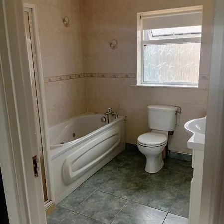 בית נופש Cloncha House *